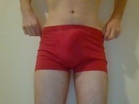 Гей записал для друга эротическое видео с дрочкой хуя