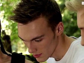 Велопрогулка закончилась для геев групповухой